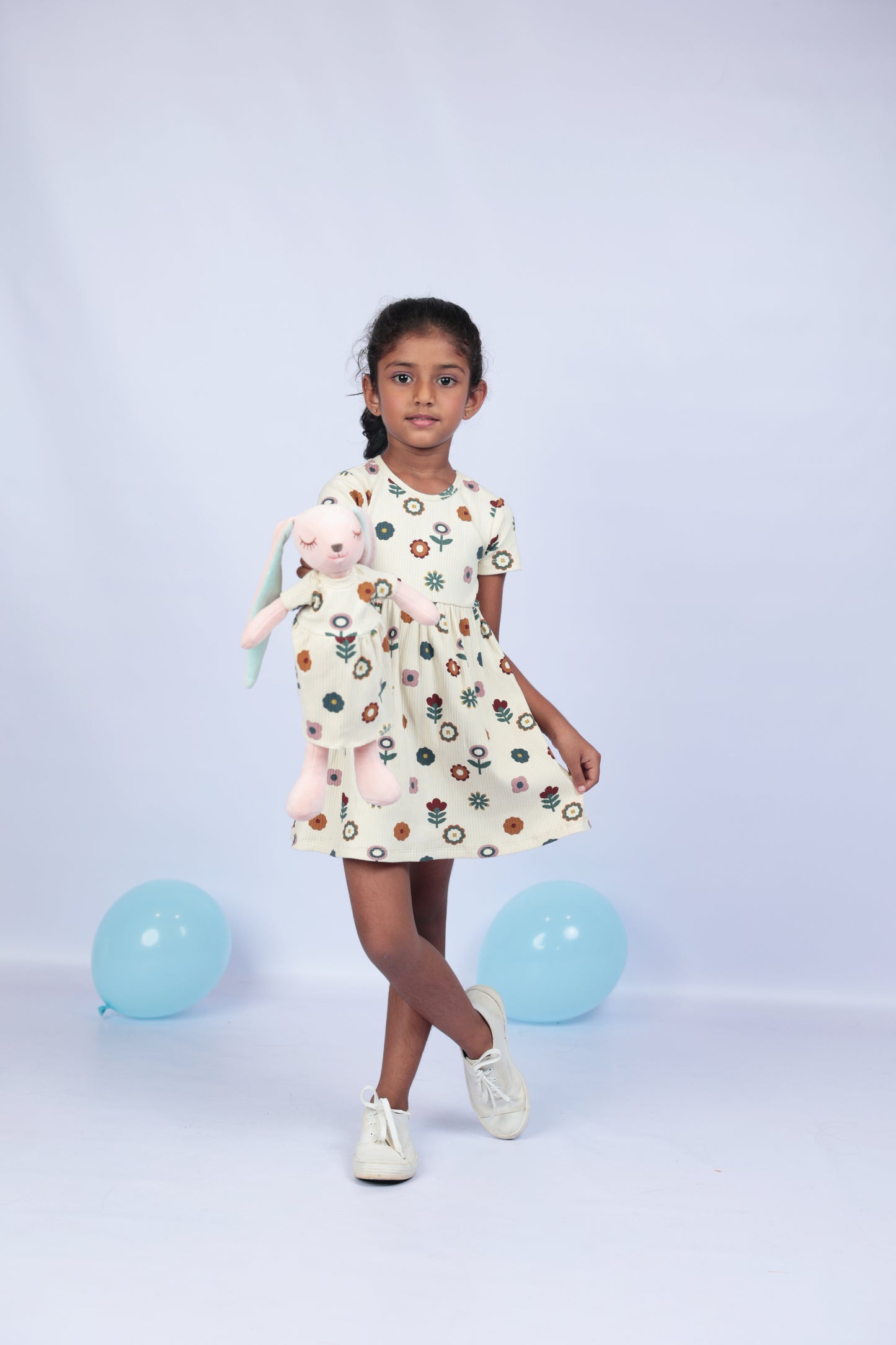 Short sleeve Flower Dress with a matching Bunny- FS0027